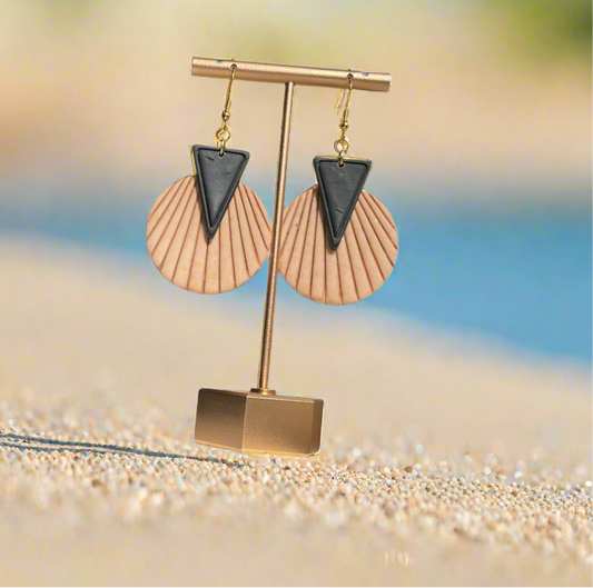 The "Shell-ie" Dangle