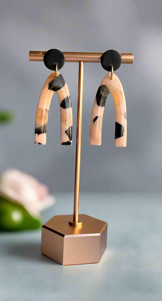Leopard Arch Earrings - Black